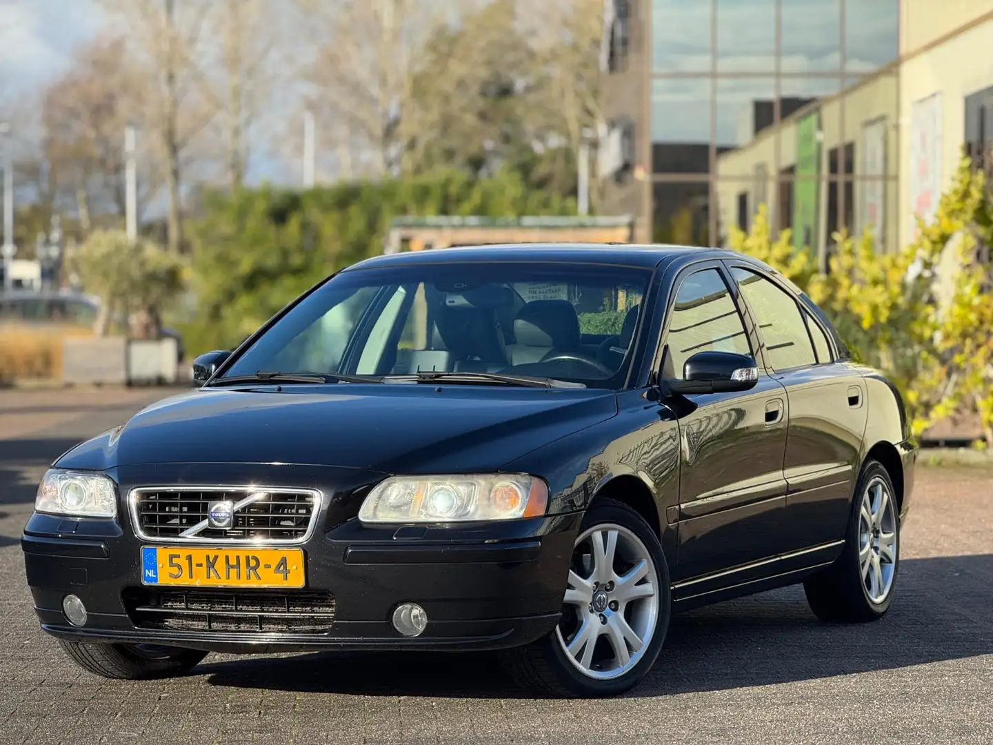 Volvo S60 2.4 Drivers Edition | Leder sporstoelen | Xenon | Noir - 1
