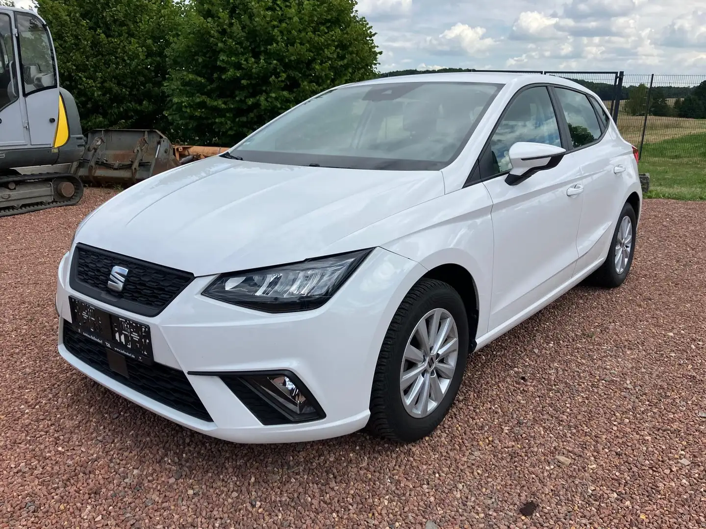 SEAT Ibiza 1.0 MPI Reference LED|PDC|Klima|DAB+Radio Bianco - 2