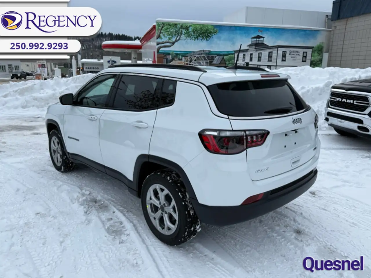 Jeep Compass снимка Jeep Compass