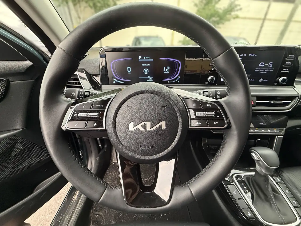 Kia Seltos photo Kia Seltos