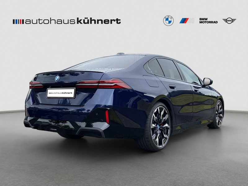 BMW 550 e xDrive Limousine ///M-Sport PRO Pano B&W Komfort — photo 10
