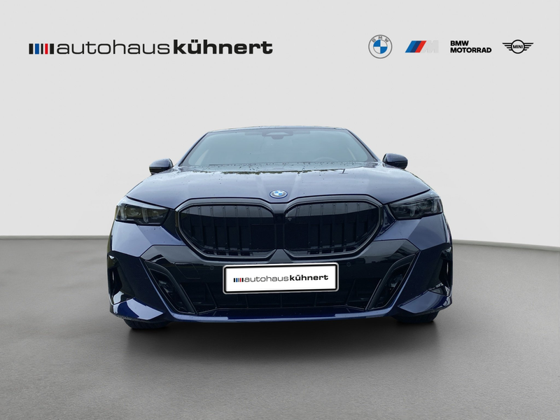 BMW 550 e xDrive Limousine ///M-Sport PRO Pano B&W Komfort — photo 6