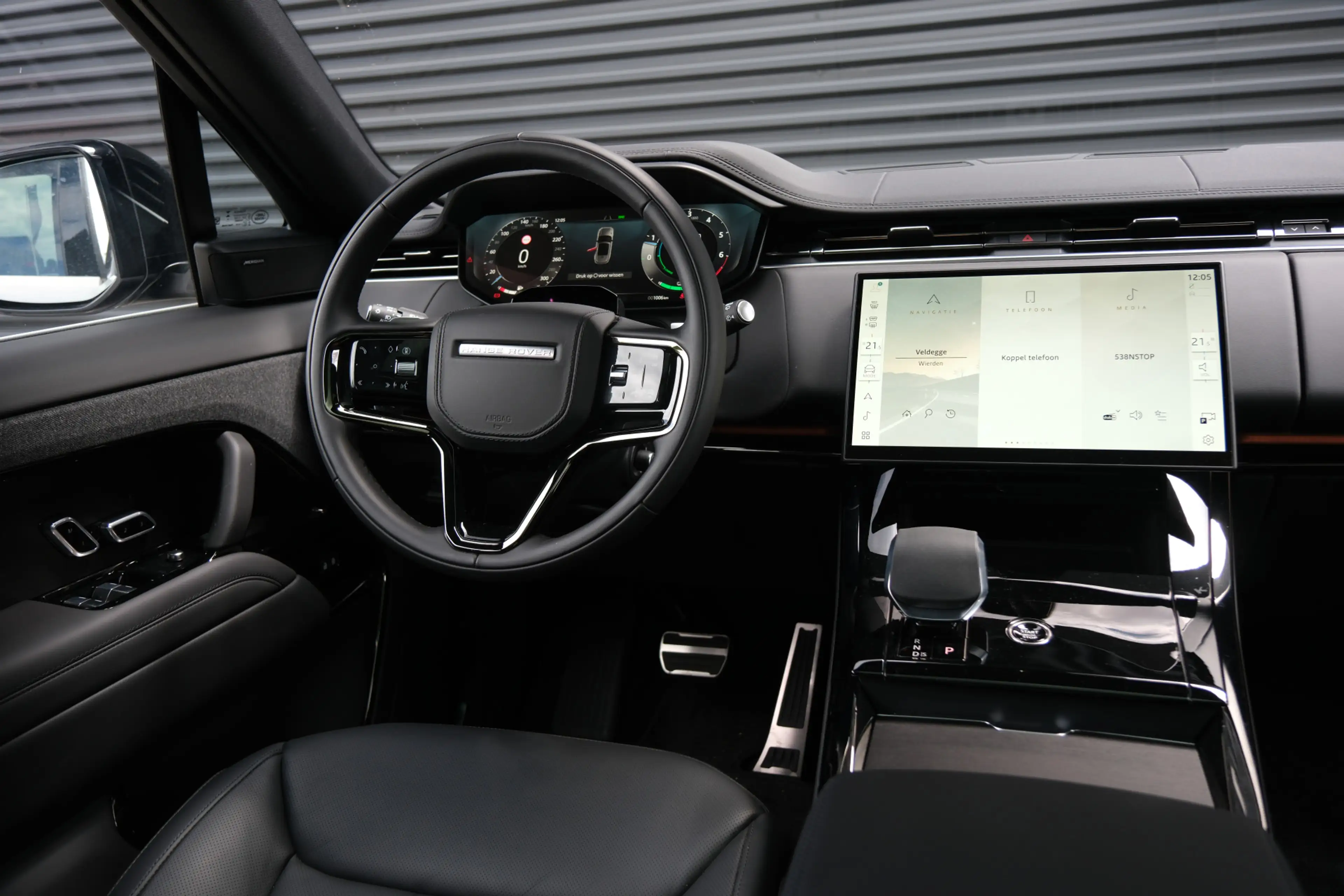 Land Rover Range Rover Sport 3.0 P460e Dynamic SE | NP € 136.823,- | Black Pack — photo 3