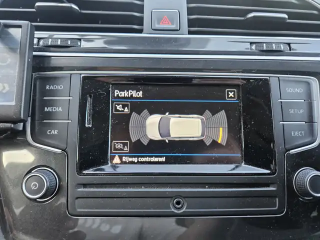 Volkswagen Tiguan view 22