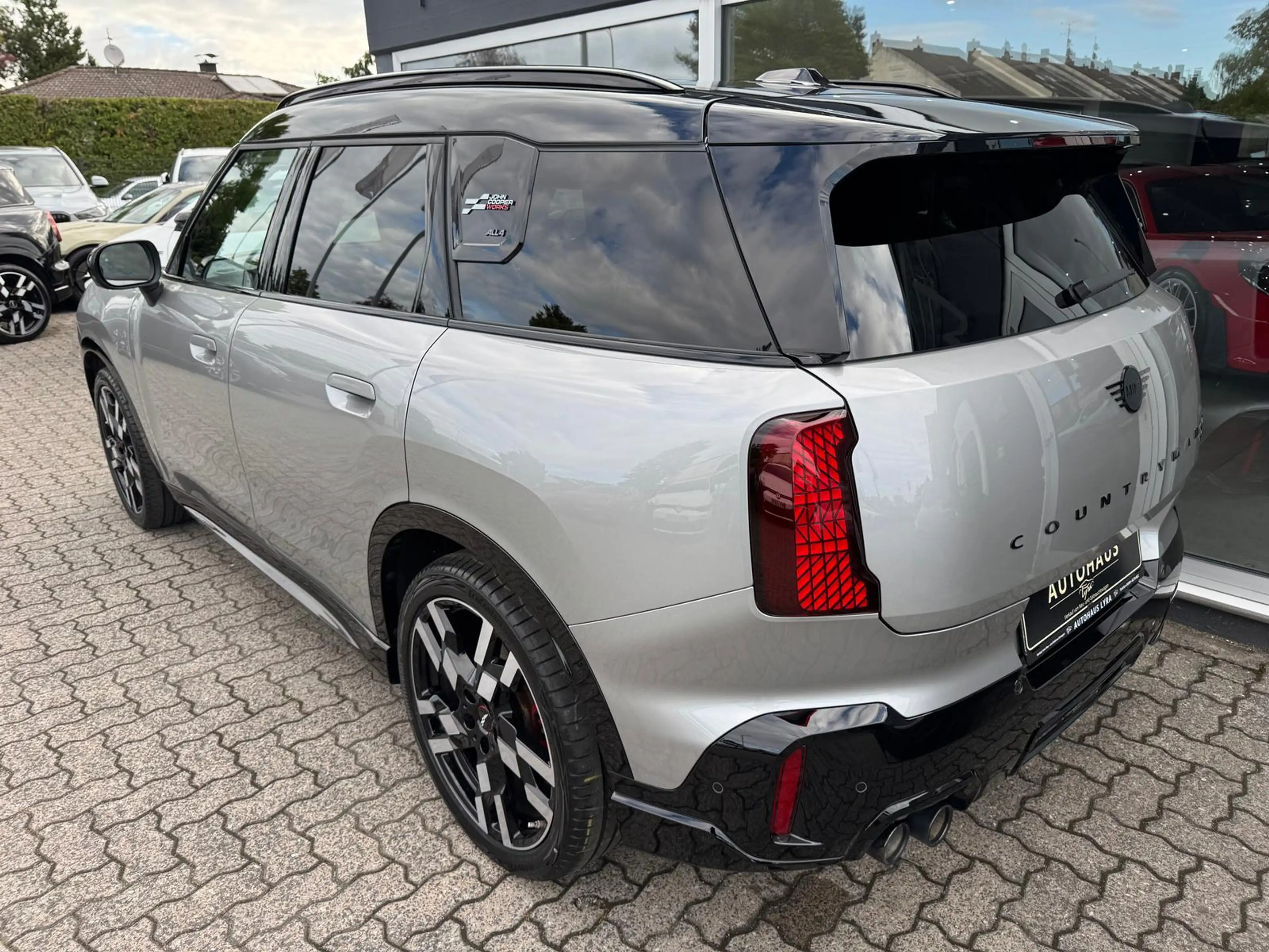 MINI John Cooper Works Countryman Countryman John Cooper Works ALL4*PANO*H&K*360°K — photo 7