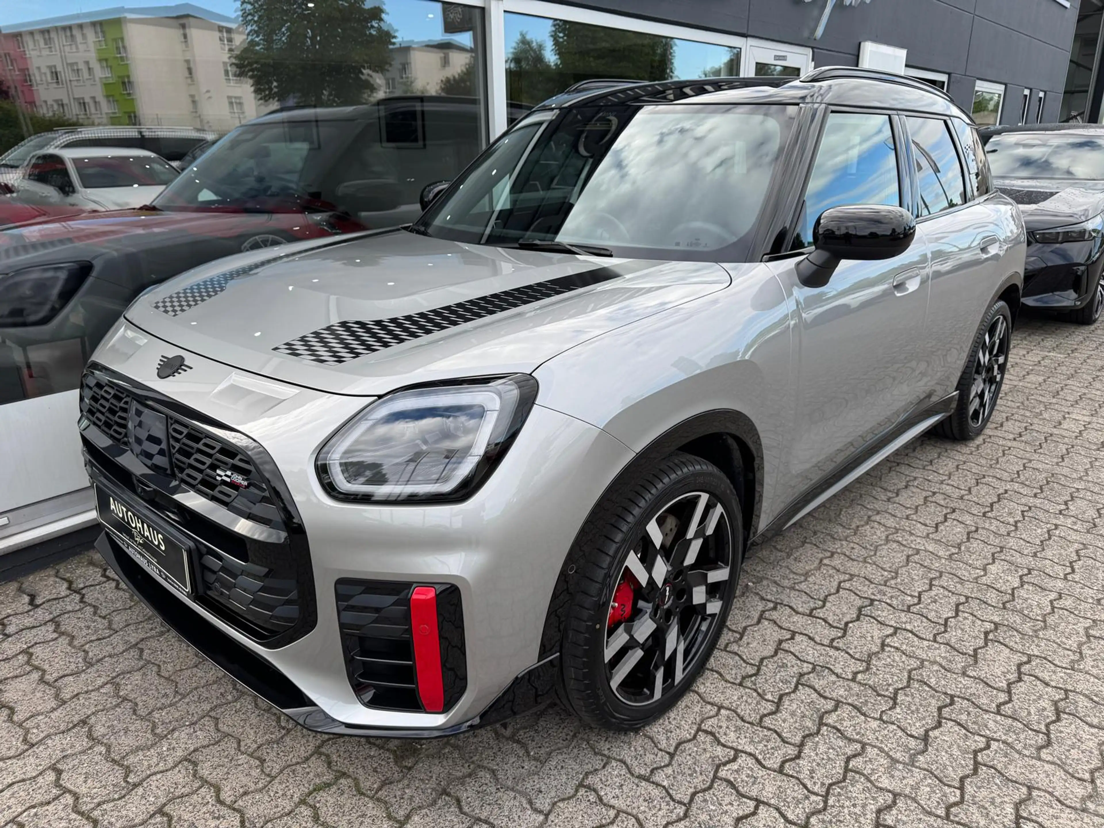 MINI John Cooper Works Countryman Countryman John Cooper Works ALL4*PANO*H&K*360°K — photo 2