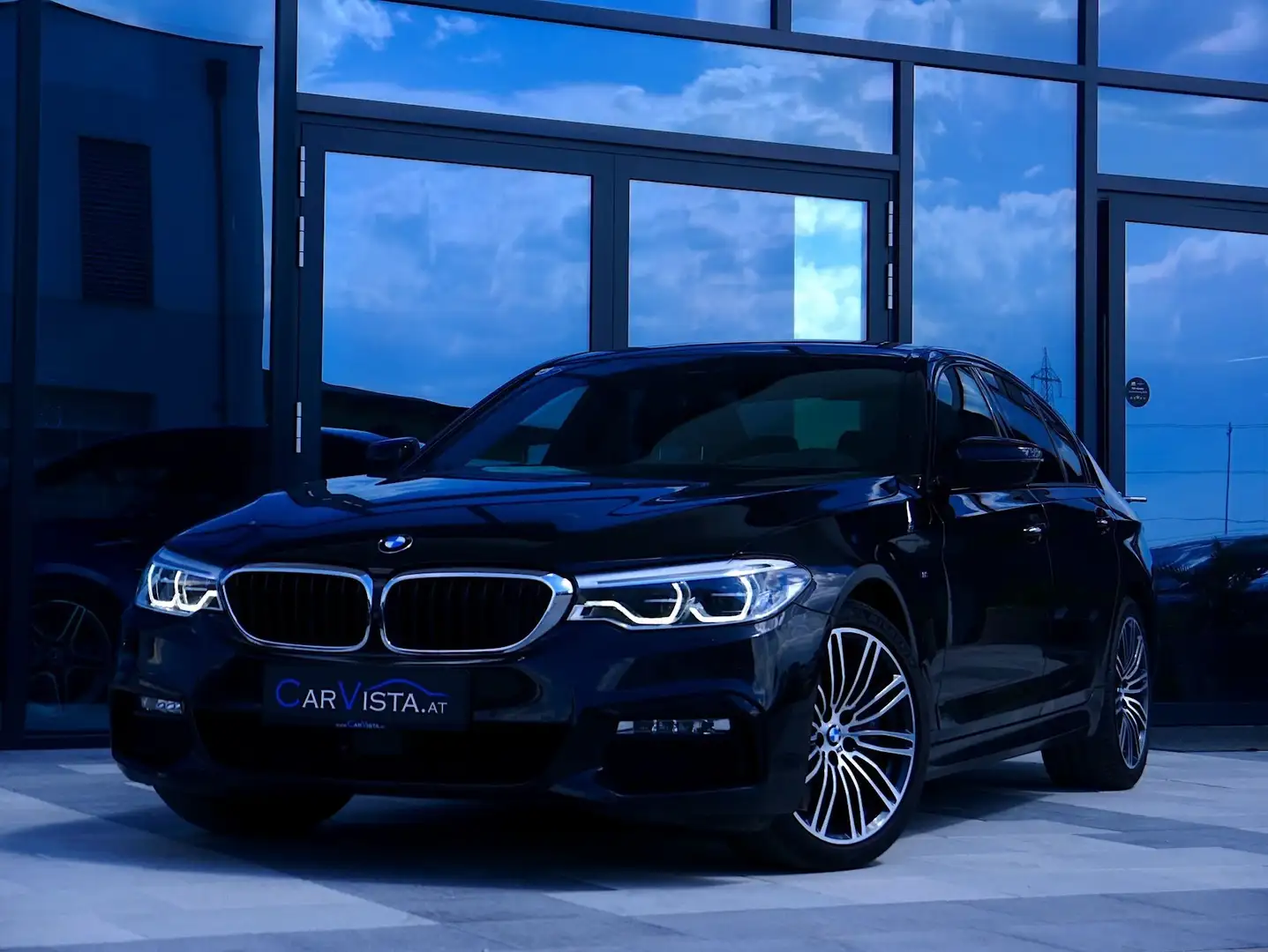 BMW 540 i xDrive M Sport *Night Vision & Remote Parking* Schwarz - 2