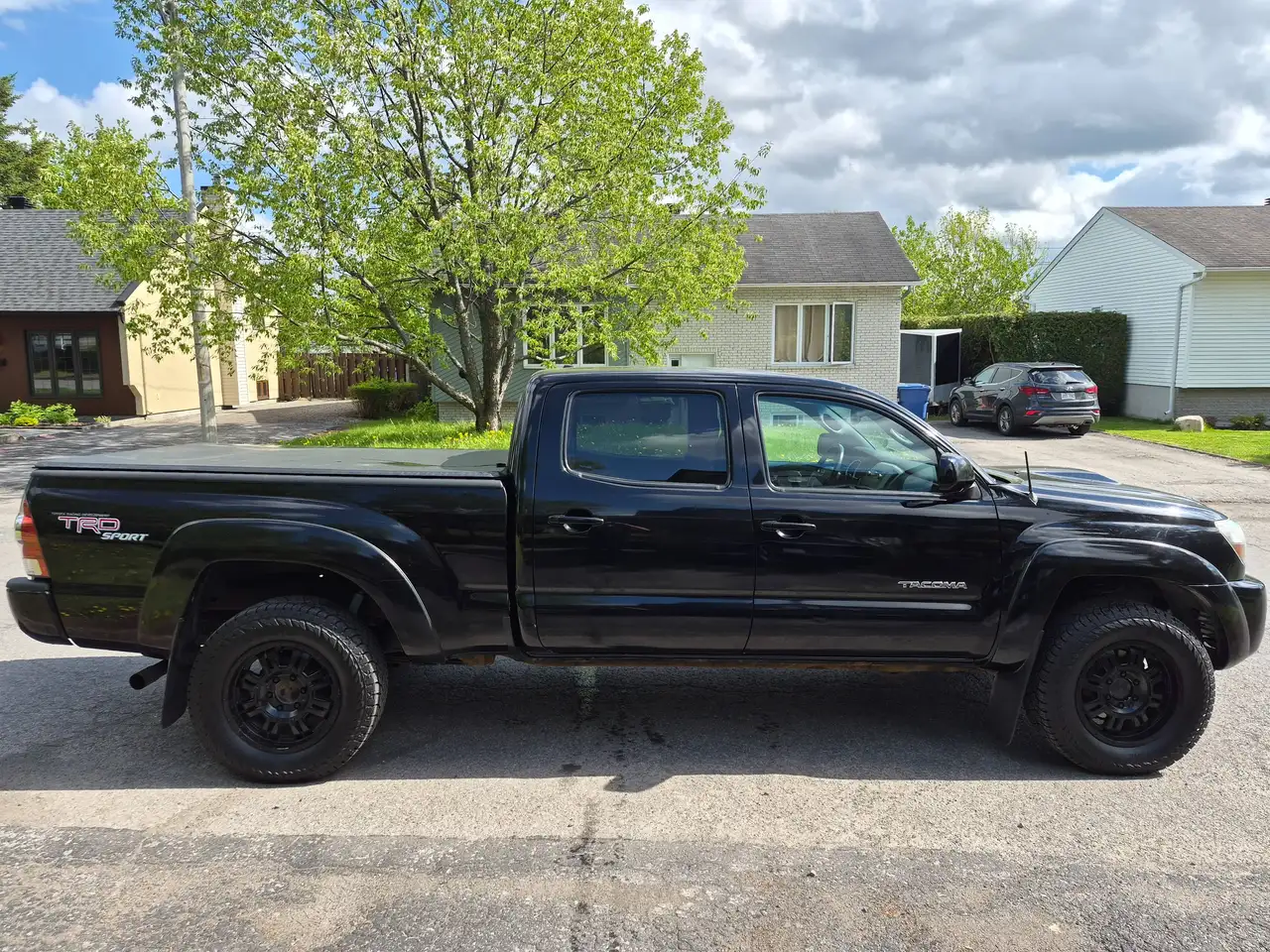Toyota Tacoma снимка Toyota Tacoma