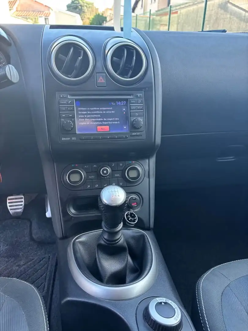 Nissan Qashqai Qashqai 2.0 dCi 150 FAP All-Mode Connect Edition - 2