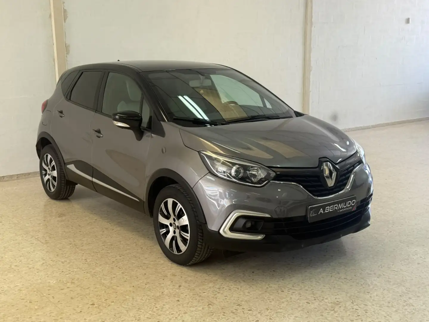 Renault Captur TCe eco2 Energy Life 90 Gris - 1