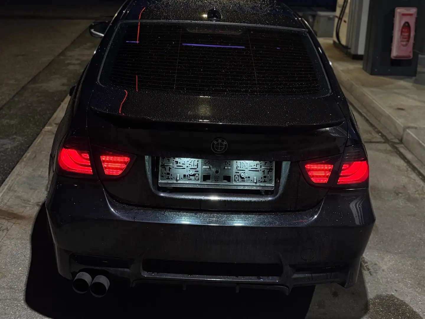 BMW 116 116d Schwarz - 2