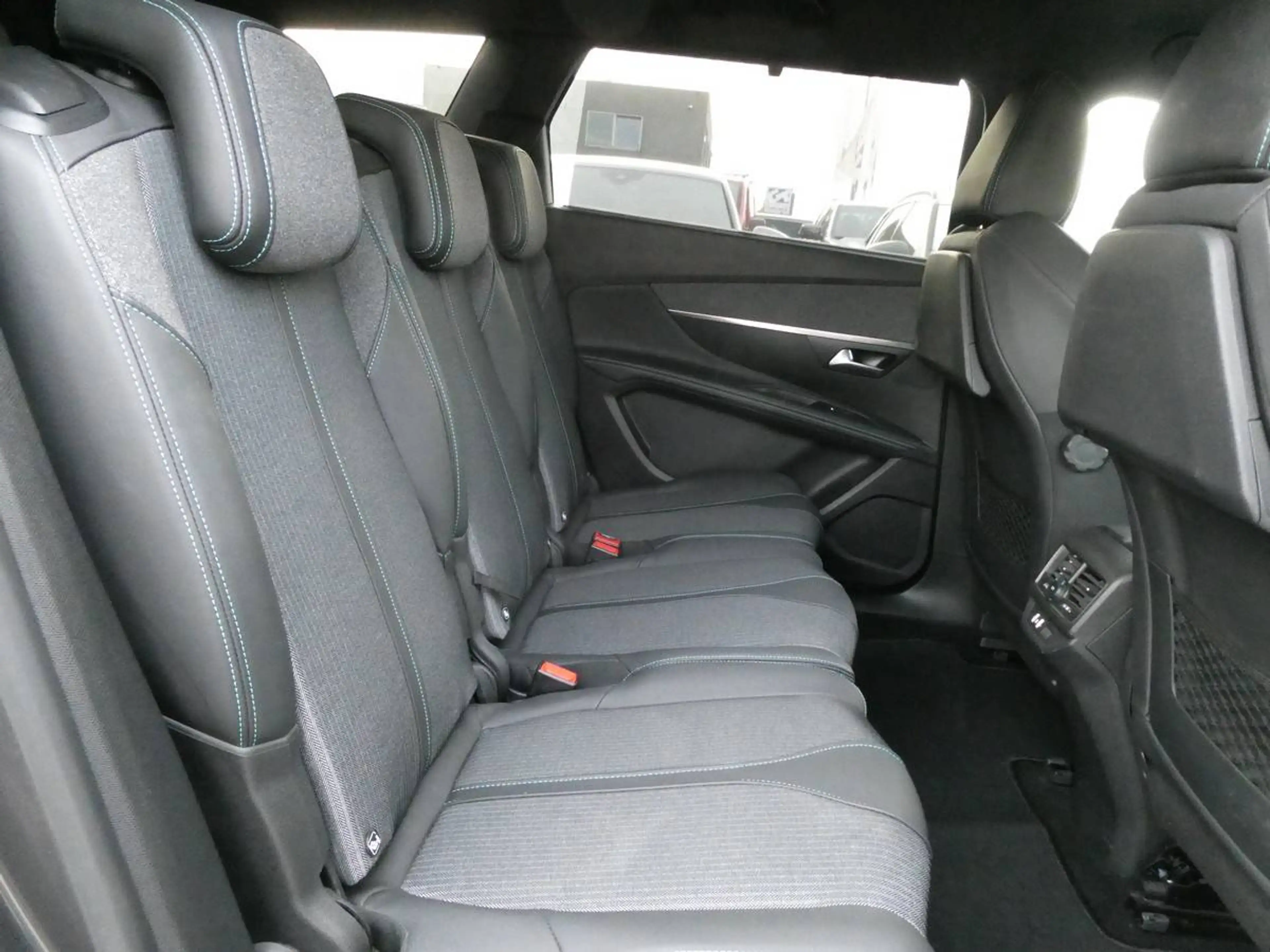 Peugeot 5008 1.2 i benzine 130pk Automaat Allure Camera BLIS '23 50000km (37818) — photo 15