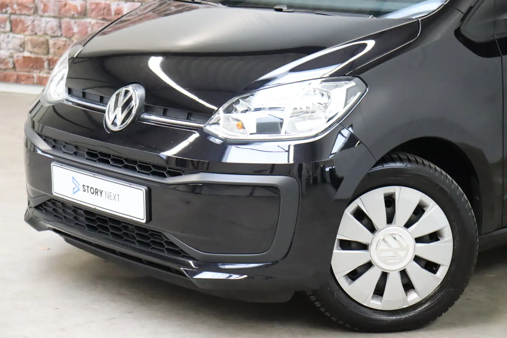 Volkswagen up! 1.0 BMT move up! 5 deurs / Airconditioning / Elekt Noir - 2