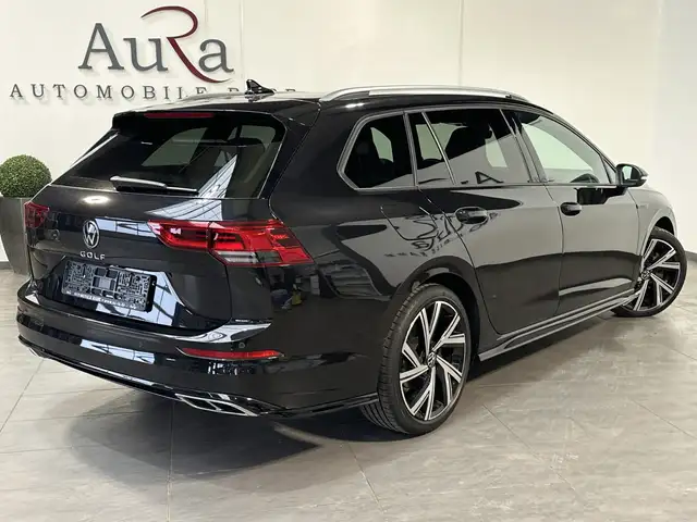 Volkswagen Golf view 4