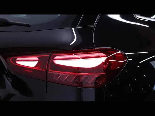 Mercedes-Benz Gla view 10