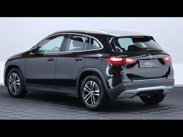Mercedes-Benz Gla view 7