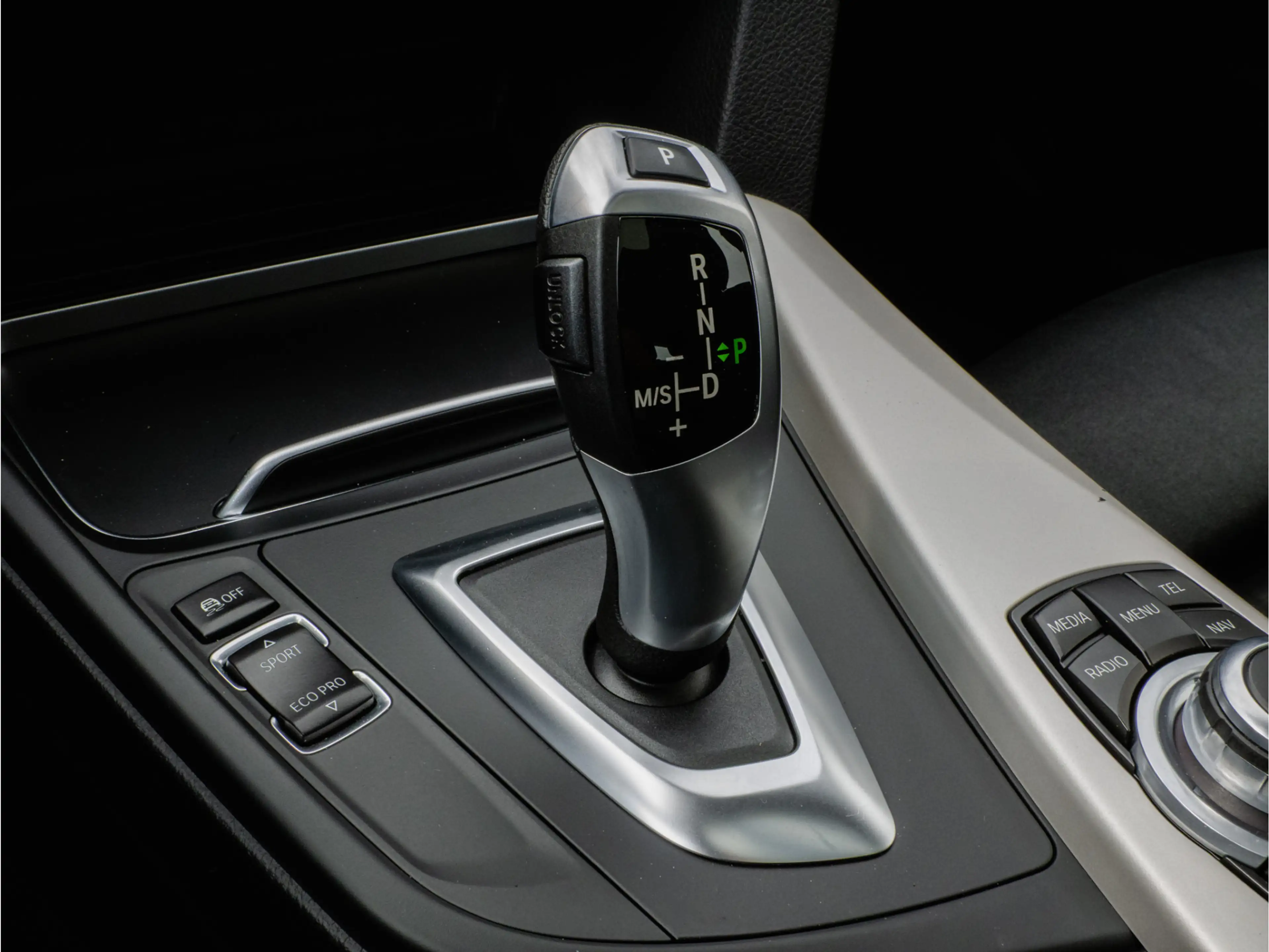 BMW 316 3-serie Touring 316d Corporate Lease Essential Ele — photo 27