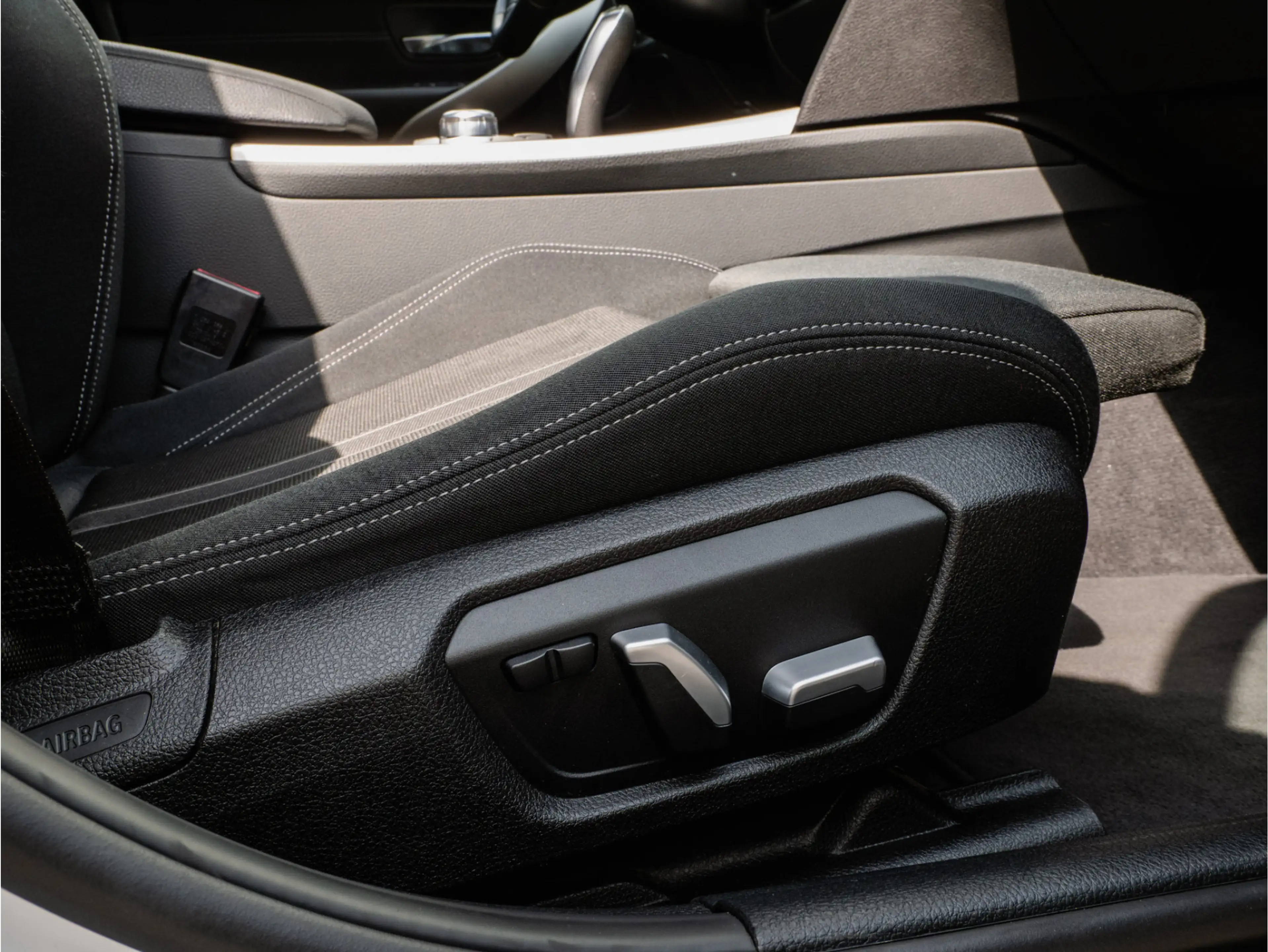 BMW 316 3-serie Touring 316d Corporate Lease Essential Ele — photo 36