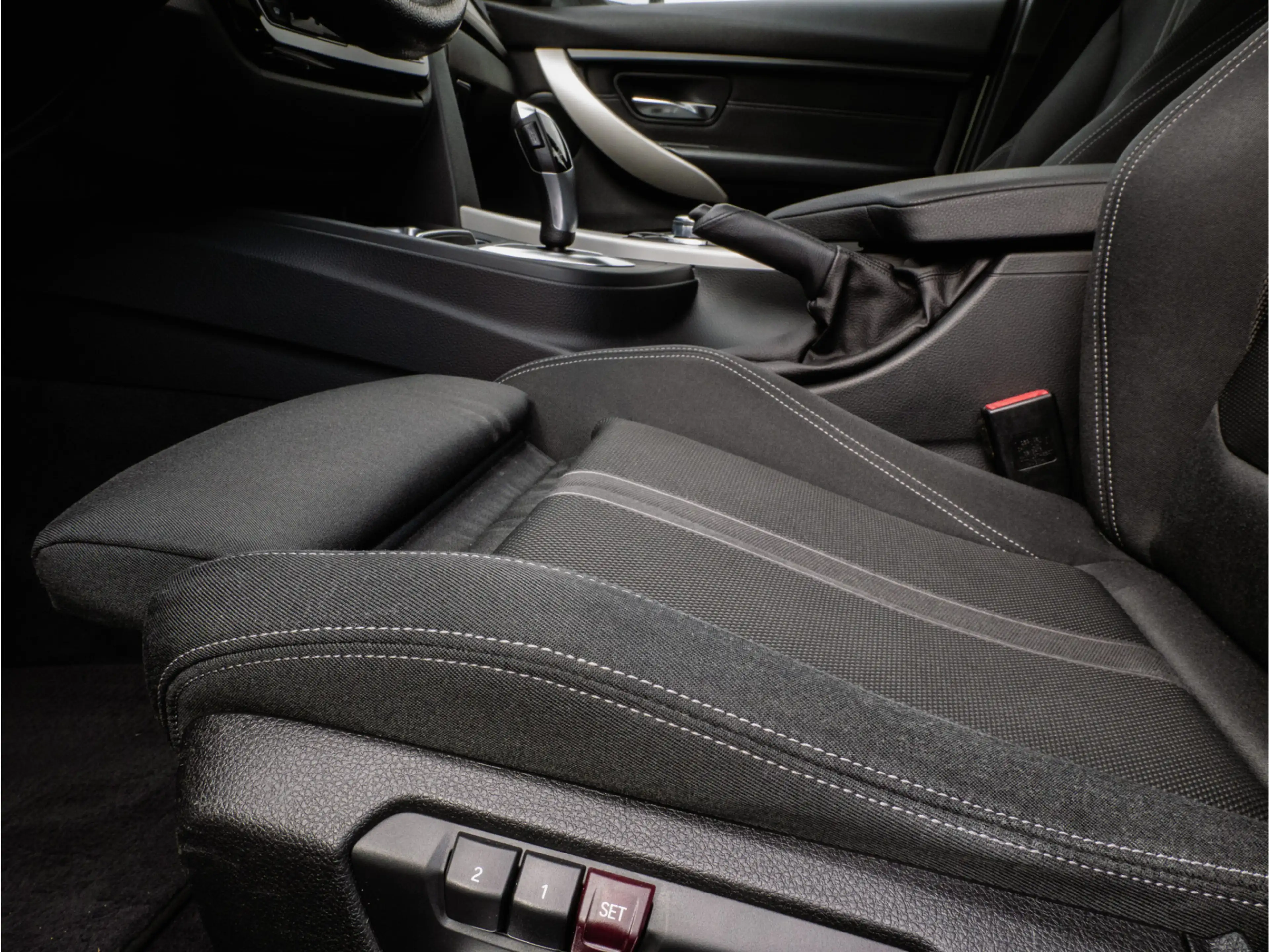BMW 316 3-serie Touring 316d Corporate Lease Essential Ele — photo 28