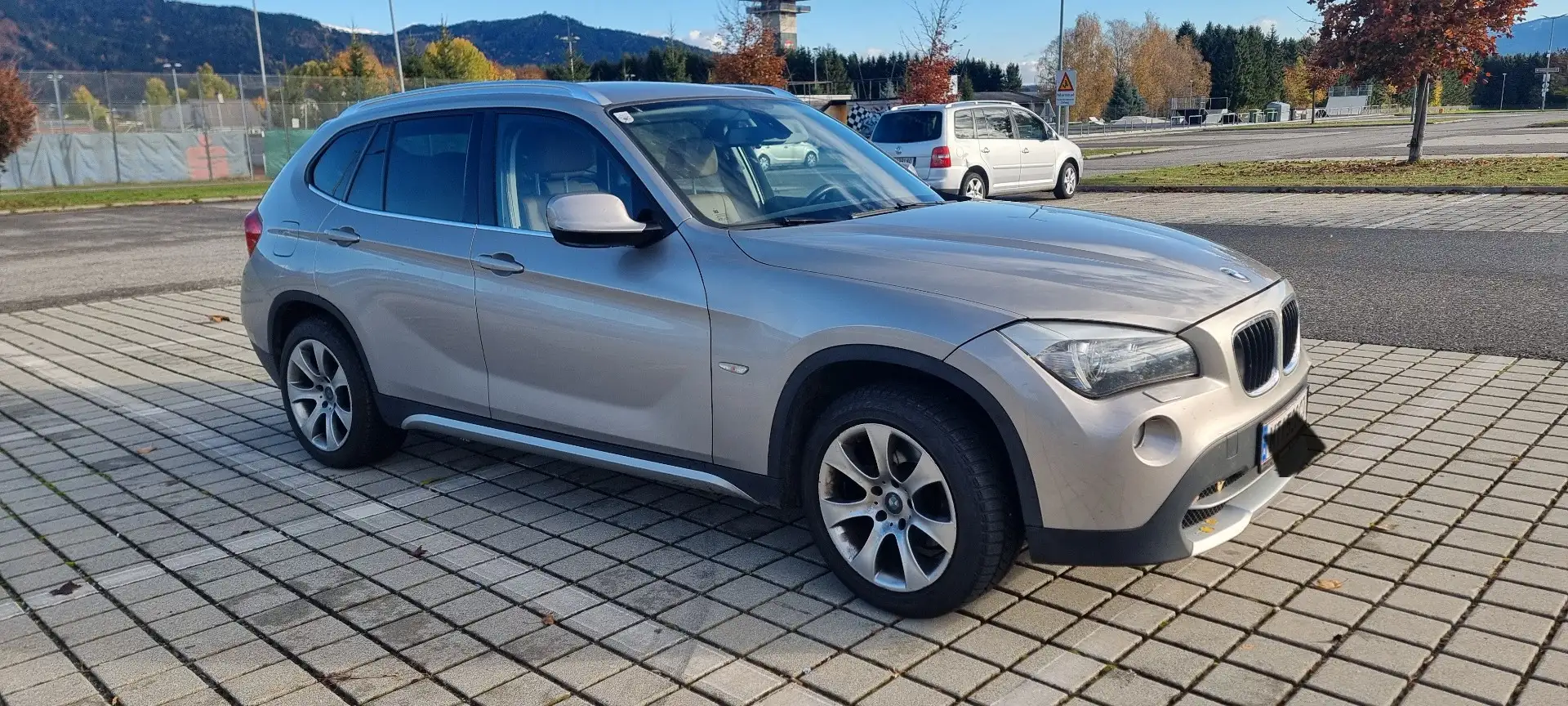 BMW X1 sDrive18d Österreich Paket Österreich-Paket - 2