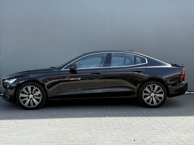Volvo S60 view 8