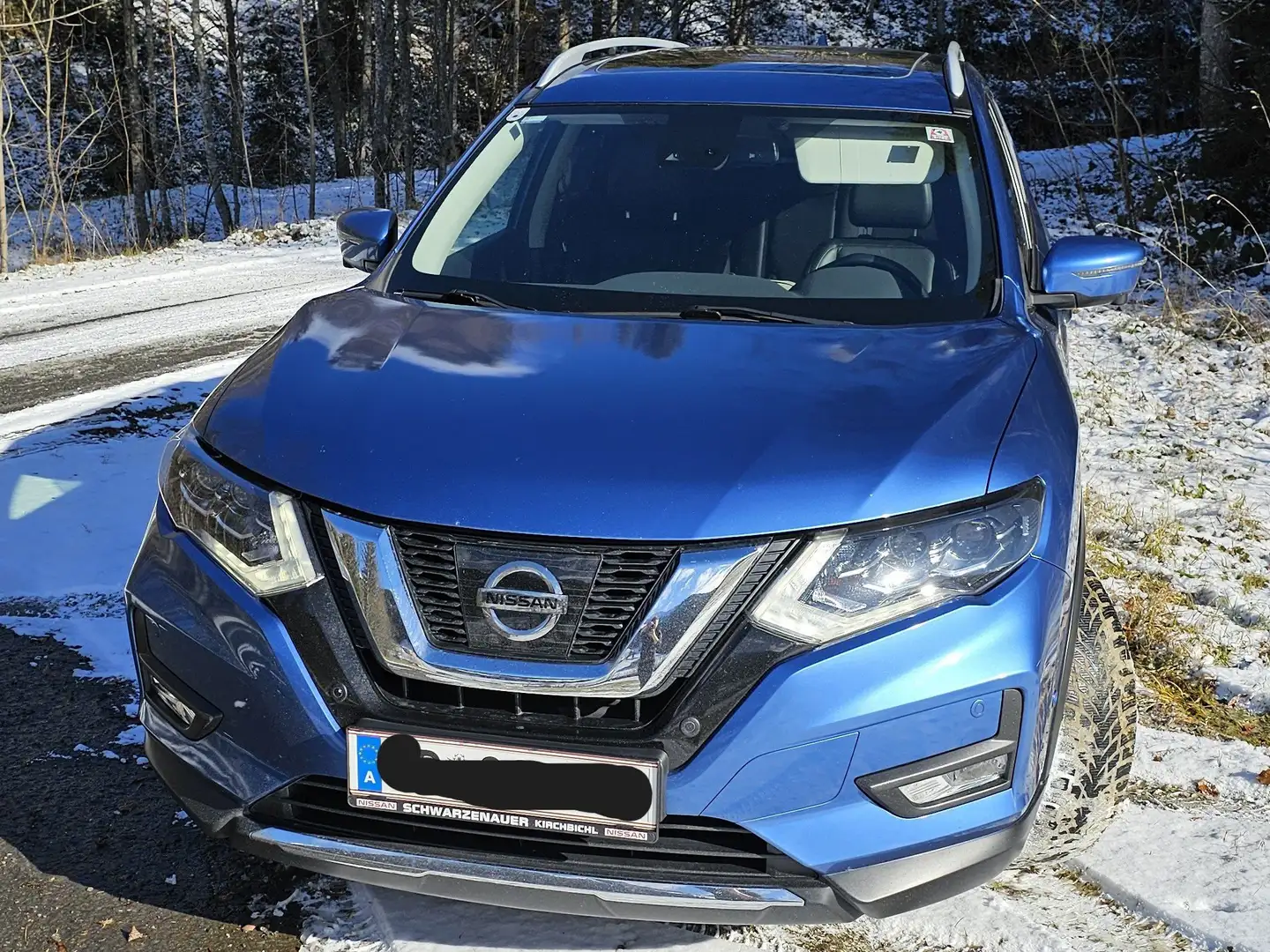 Nissan X-Trail X-TRAIL 2,0dCi Tekna Aut. ALL-MODE 4x4i Tekna Blau - 1
