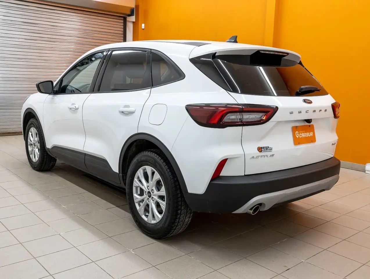Ford Escape снимка Ford Escape