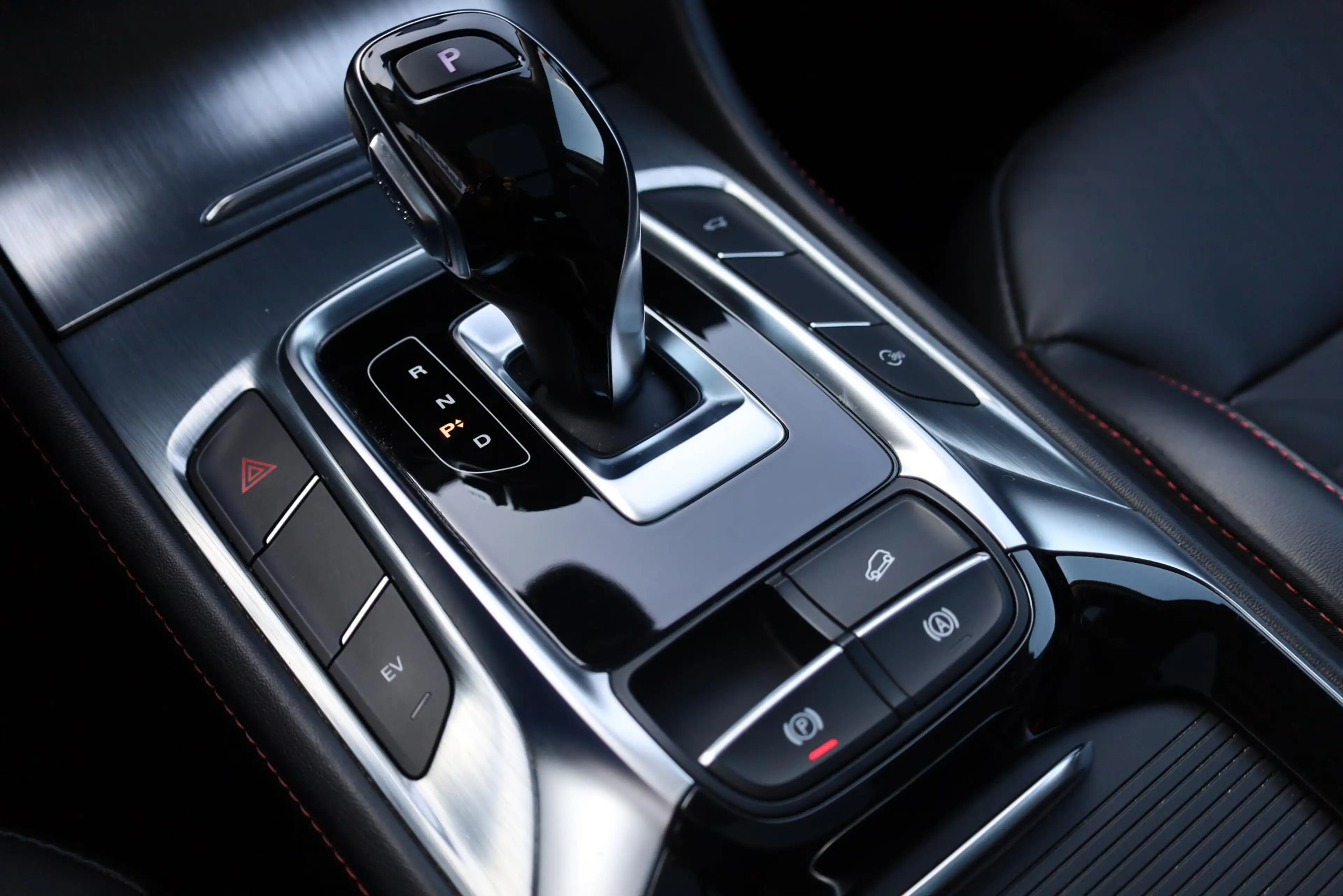 MG EHS 1.5 TGDI Luxury PANO 360-CAMERA LEER DAB CARPLAY N — photo 16