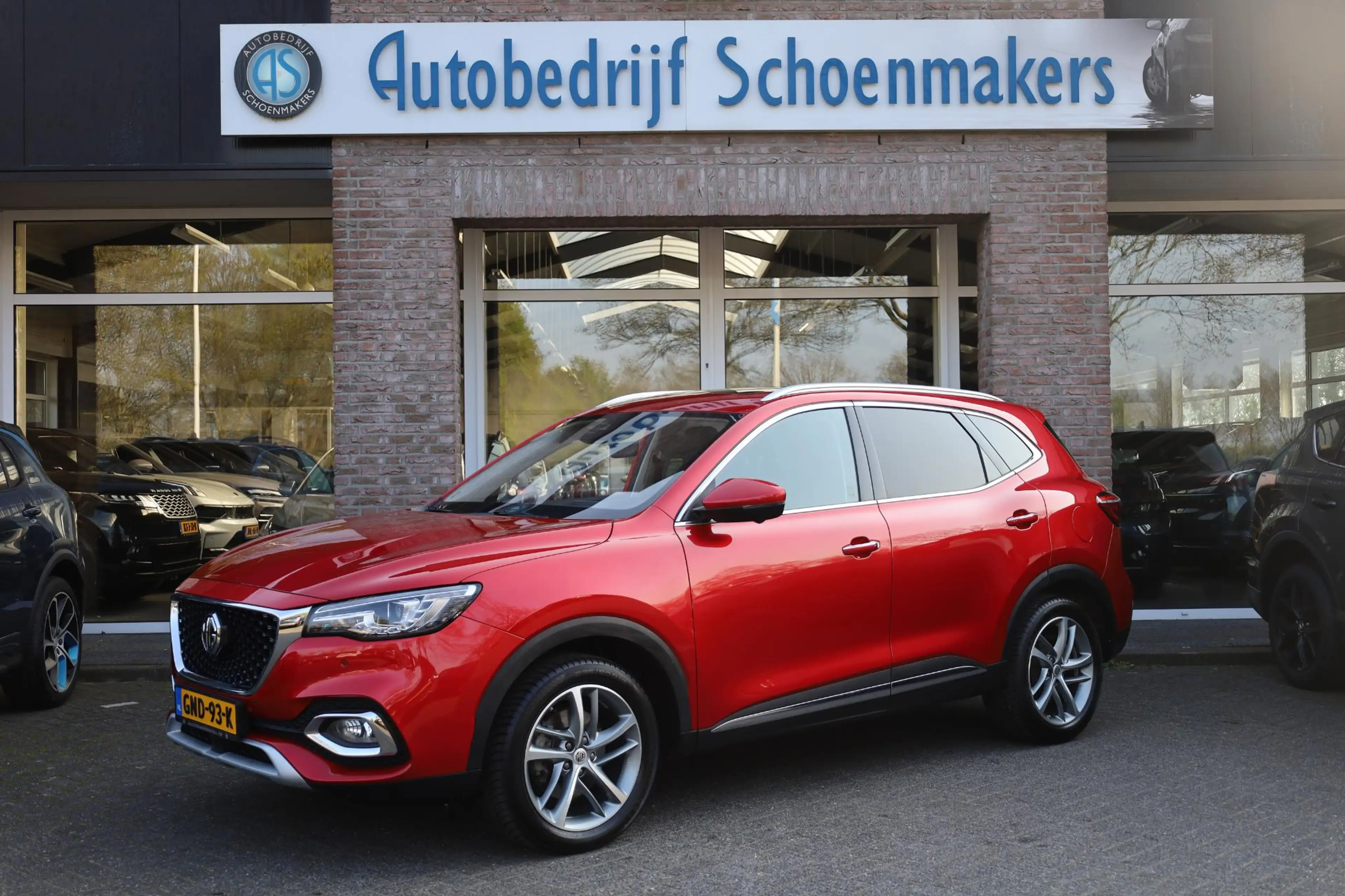 MG EHS 1.5 TGDI Luxury PANO 360-CAMERA LEER DAB CARPLAY N