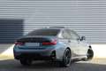 BMW 3 Serie Sedan 320i | Executive / M Sportpakket / P Grijs - thumbnail 4