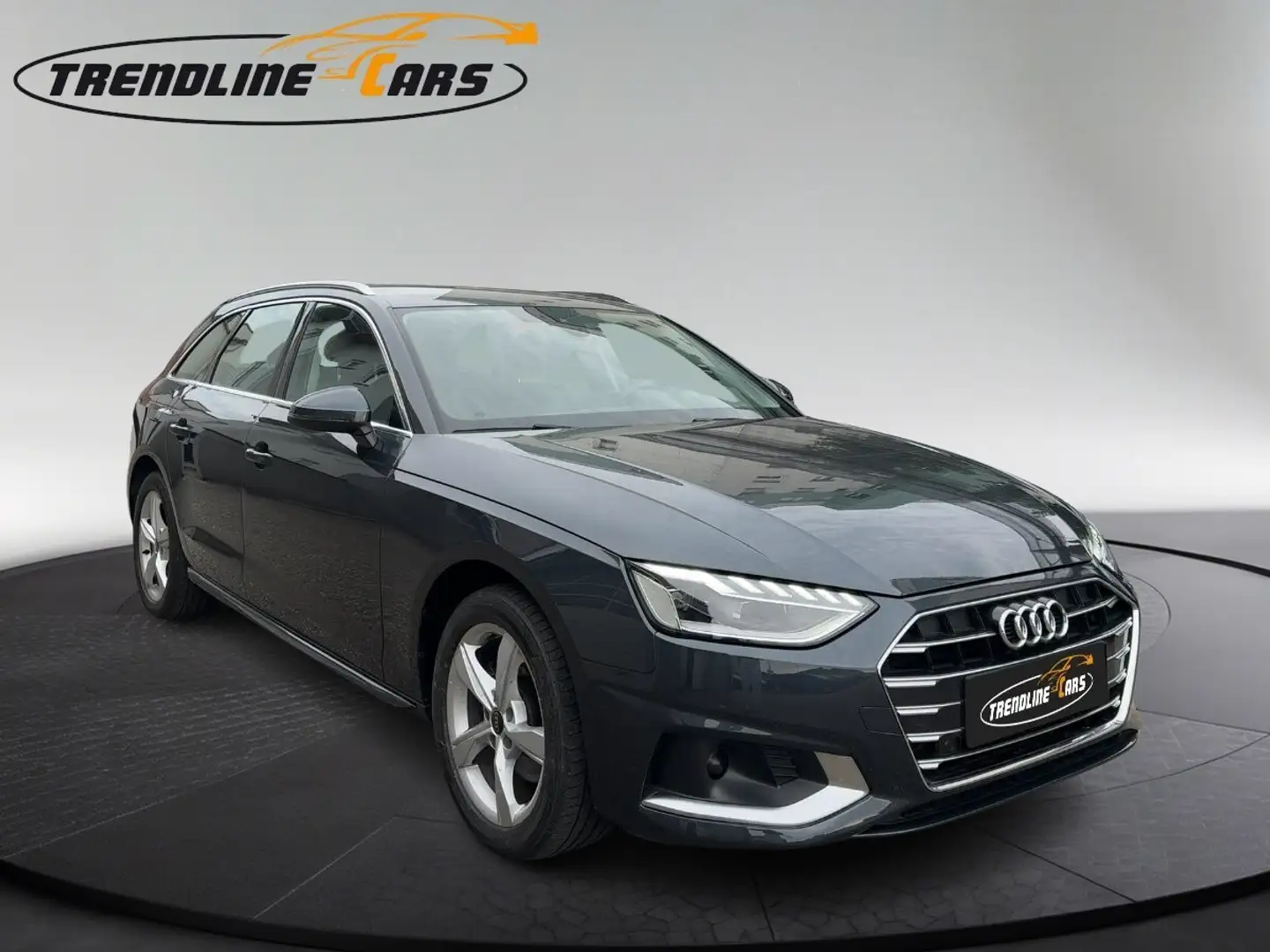 Audi A4 Avant 30 TDI advanced S-tronic Grau - 2