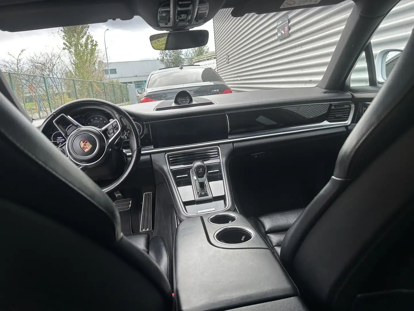 Porsche Panamera 4 E-Hybrid Sport Turismo - 2