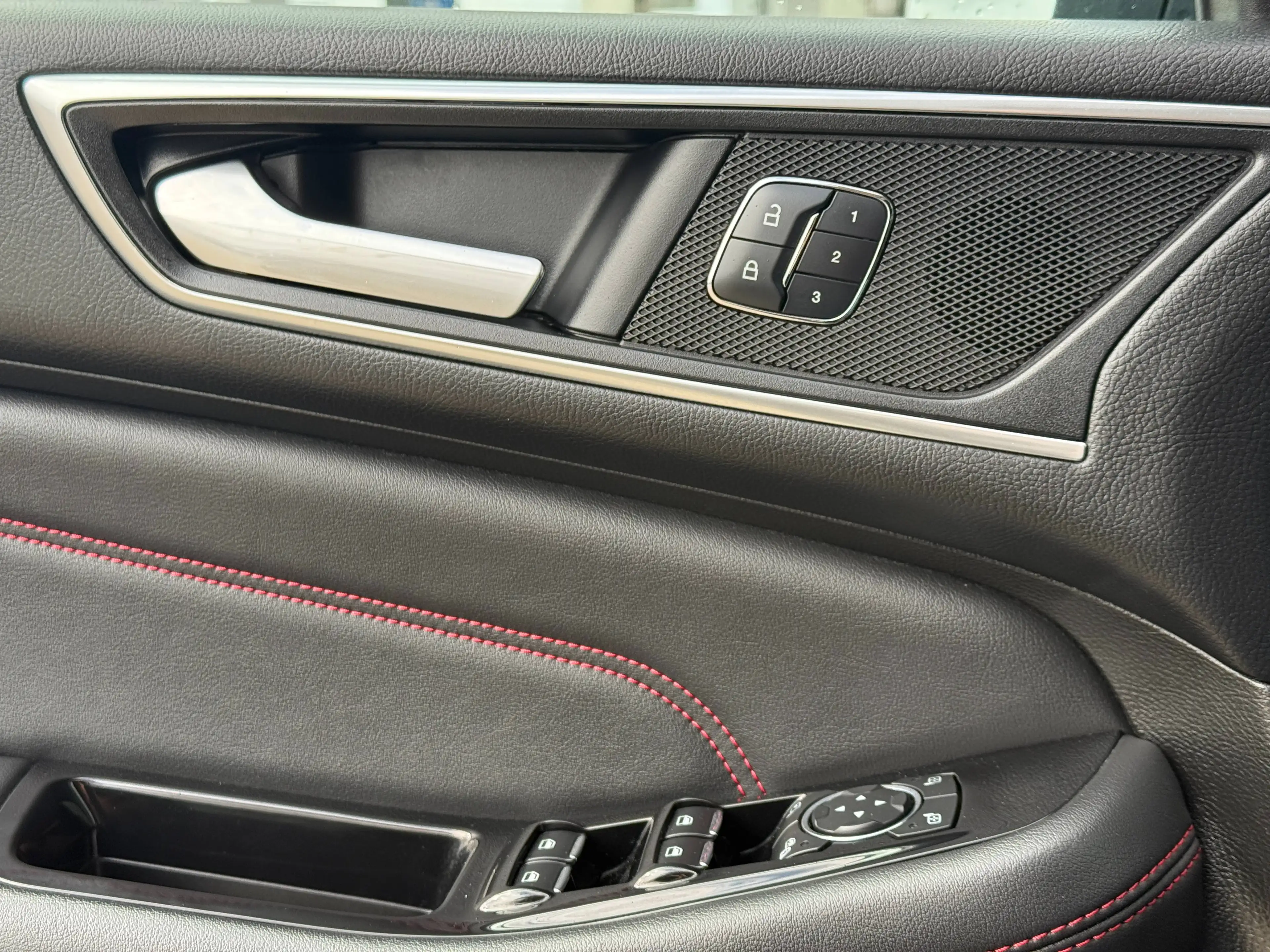 Ford S-Max ST-Line 7-Sitzer/ — photo 11
