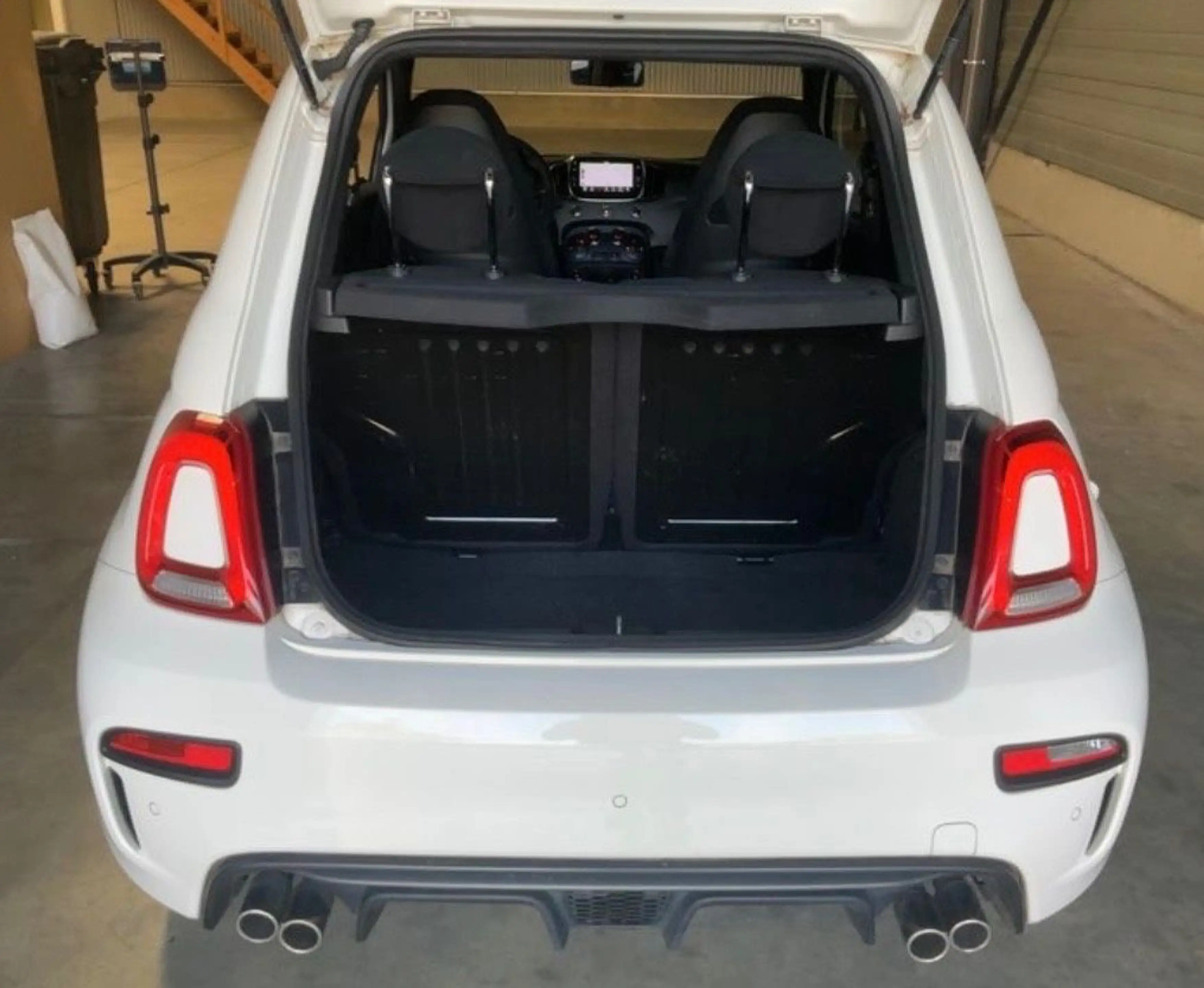 Abarth 595 Competizione Automatik Navi DAB 180PS — photo 8