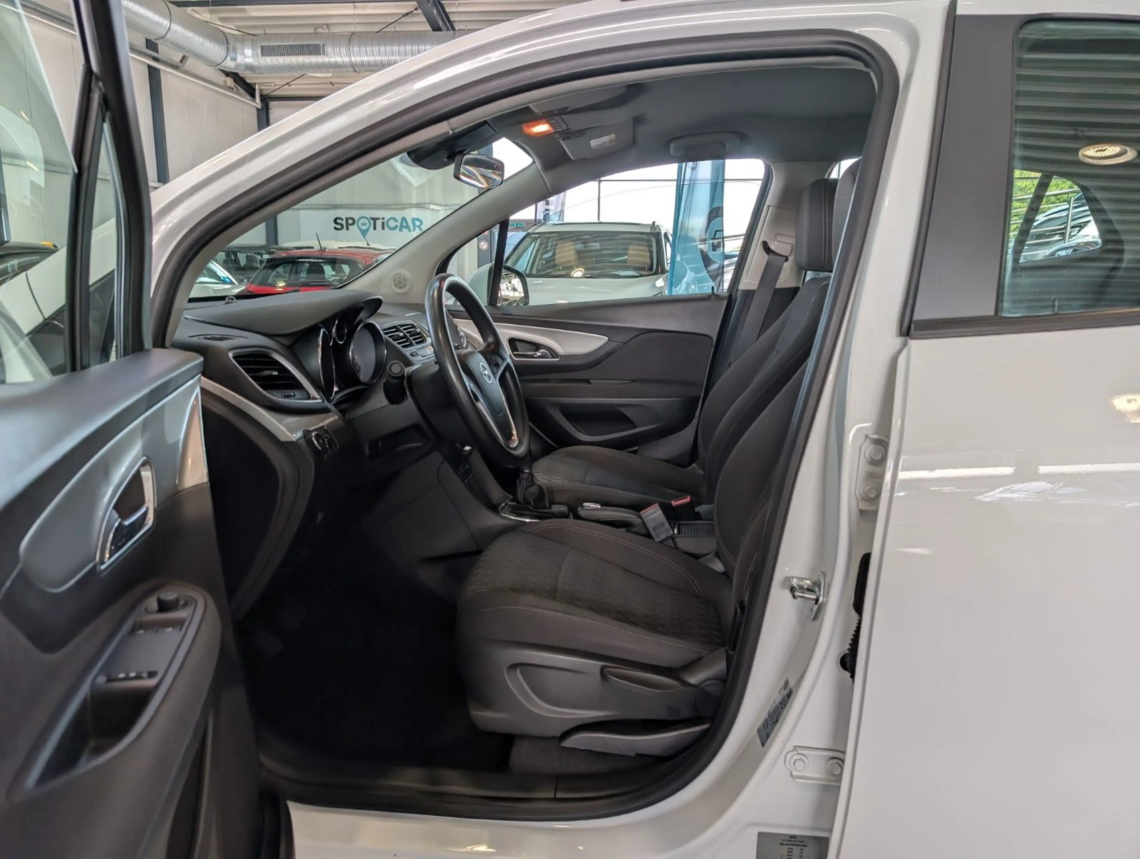 Opel Mokka Tempomat Klimaanlage Allwetterreifen AHK — photo 9