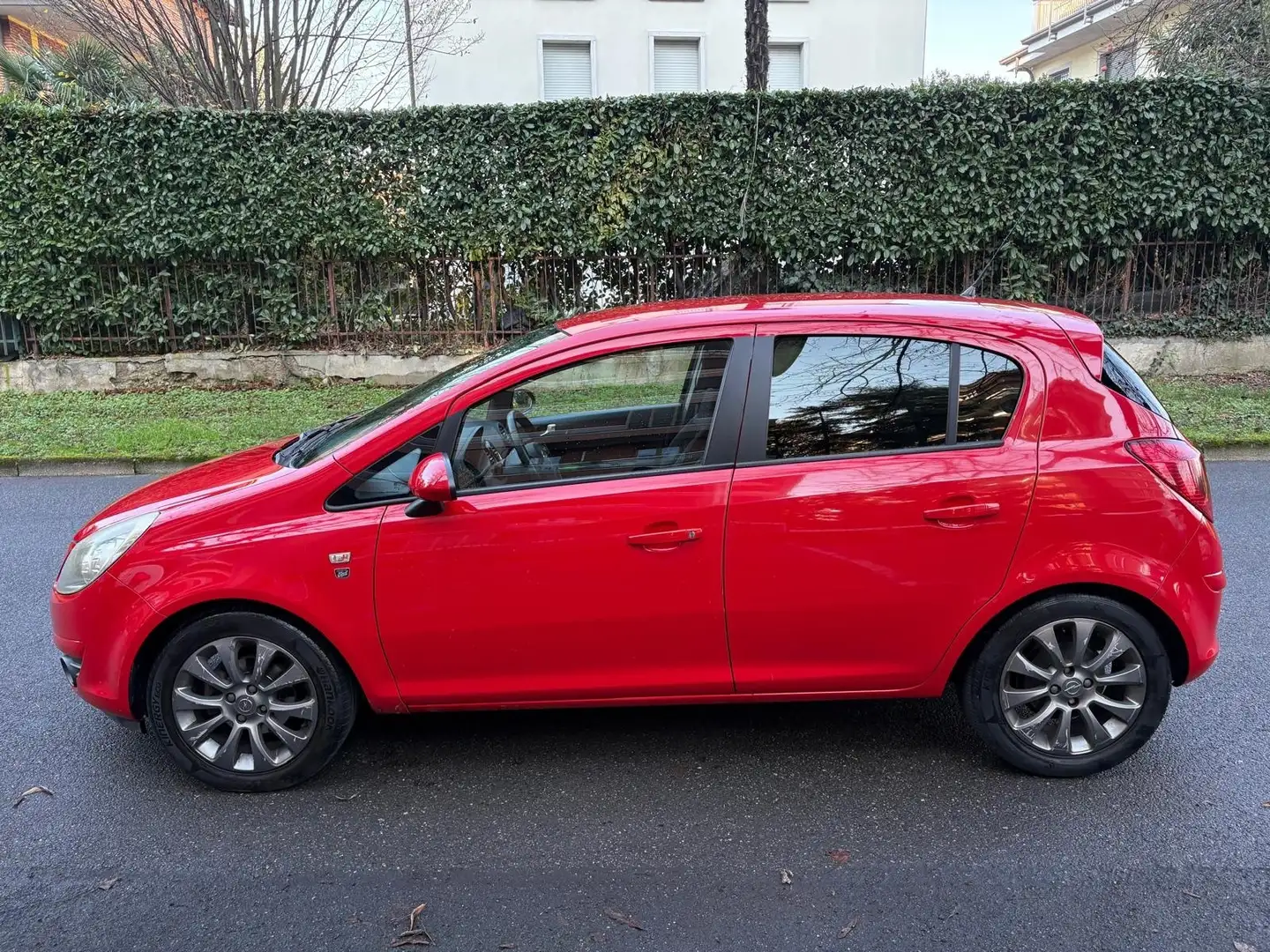 Opel Corsa Corsa 1.0 12V 5 porte Club Rouge - 2