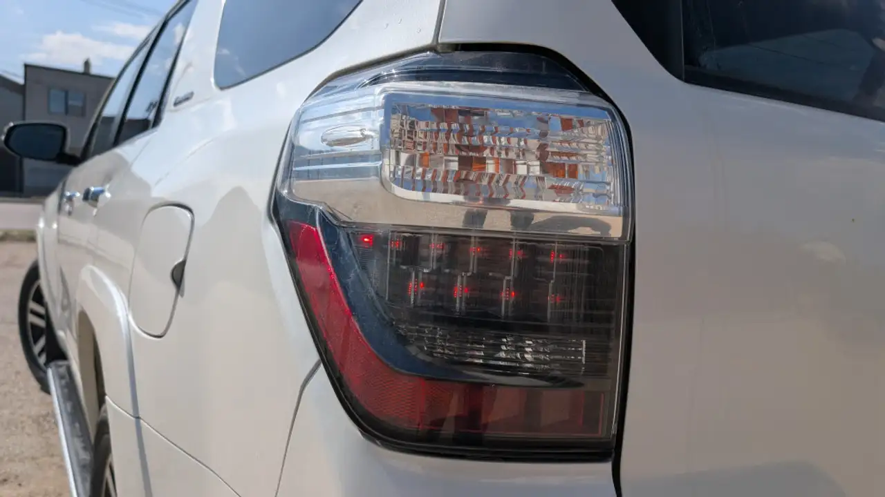 Toyota 4-Runner снимка Toyota 4-Runner