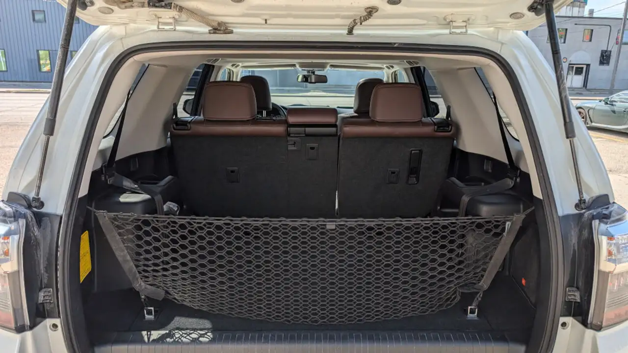Toyota 4-Runner снимка Toyota 4-Runner