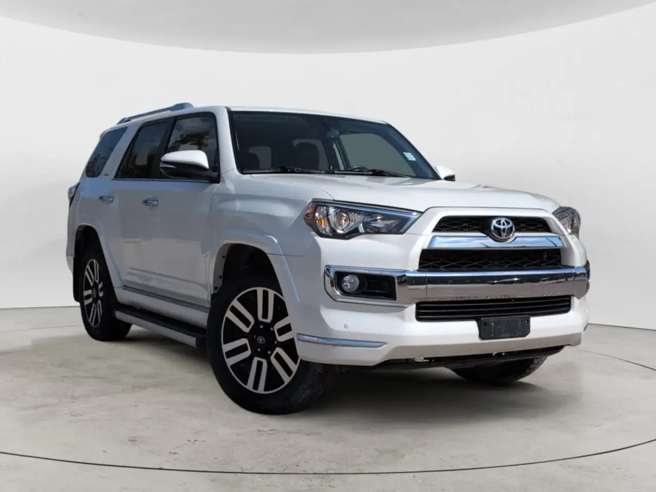 Toyota 4-Runner снимка Toyota 4-Runner