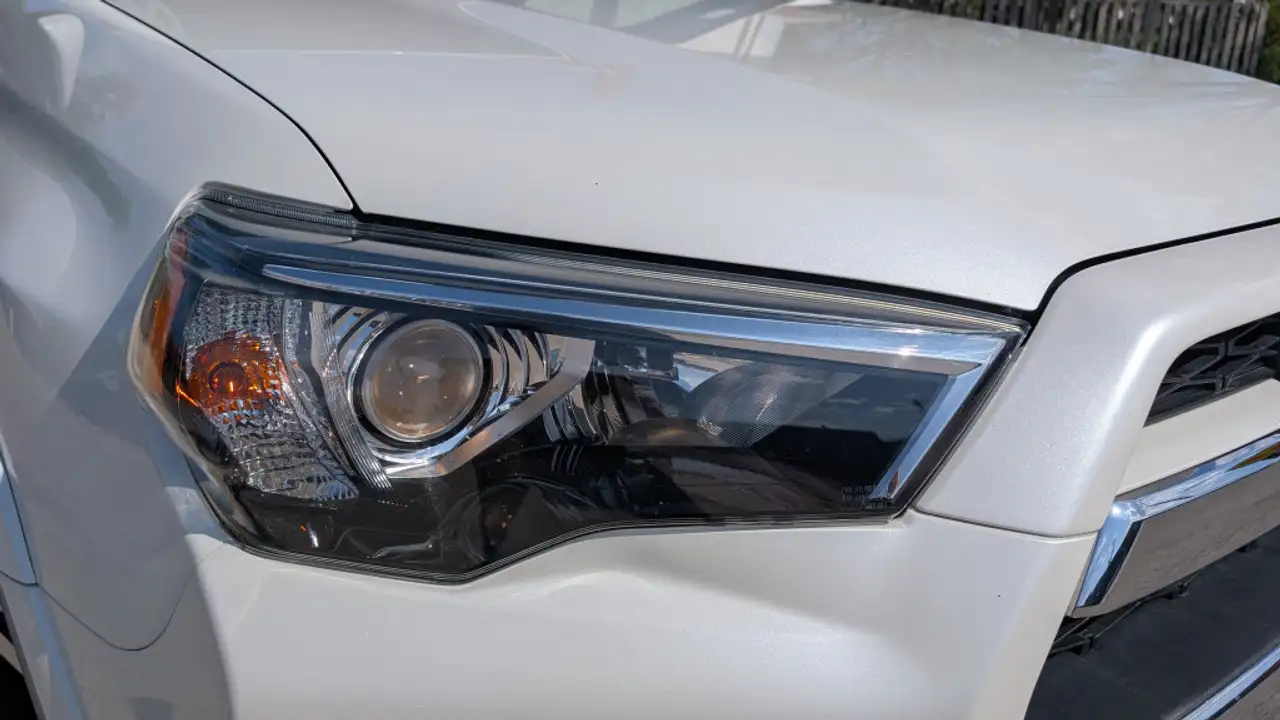 Toyota 4-Runner снимка Toyota 4-Runner
