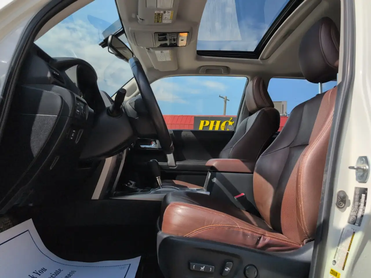 Toyota 4-Runner снимка Toyota 4-Runner