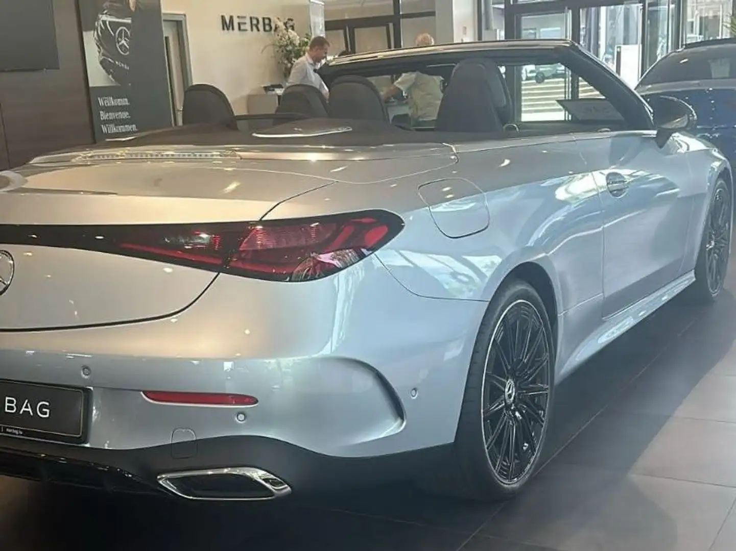 Mercedes-Benz CLE 200 Cabrio 9G-TRONIC - 2