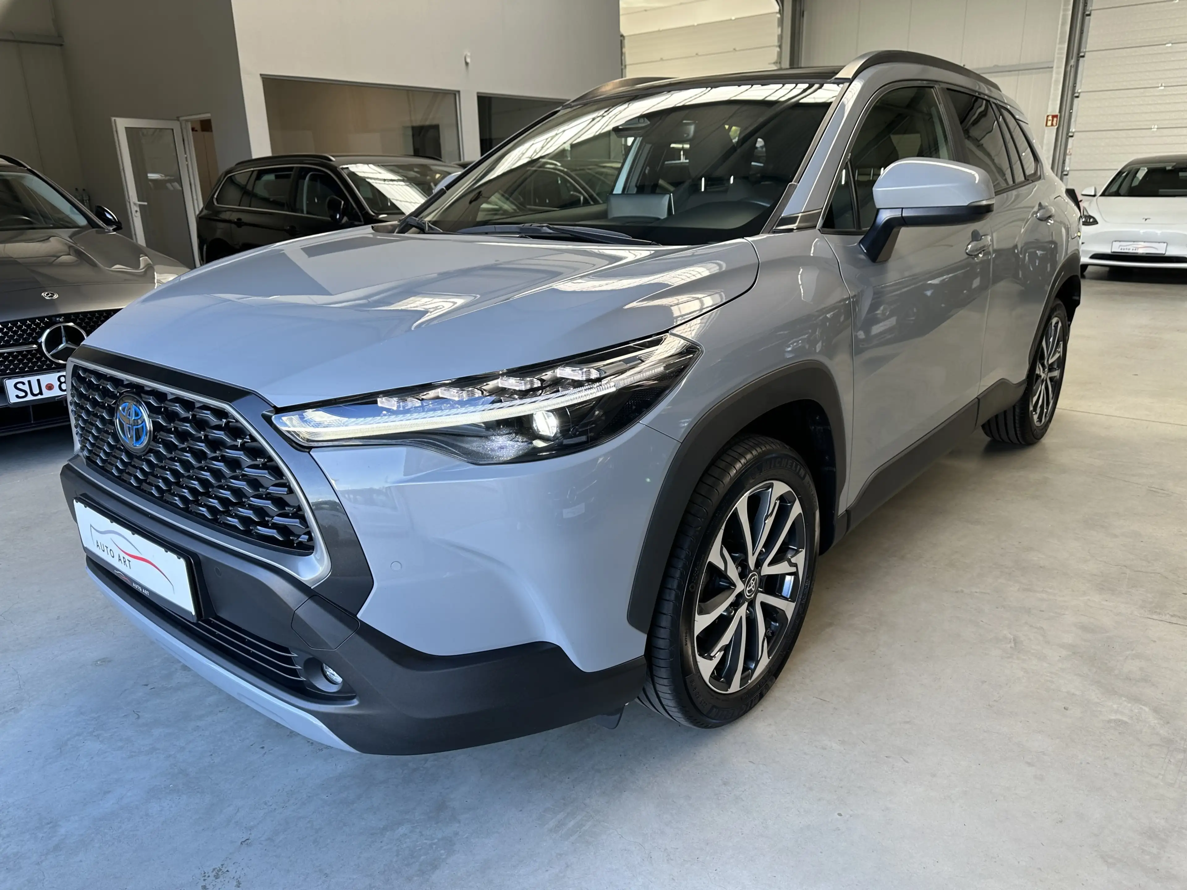 Toyota Corolla Cross Hybrid Team D. Pano Acc Navi LED — photo 3