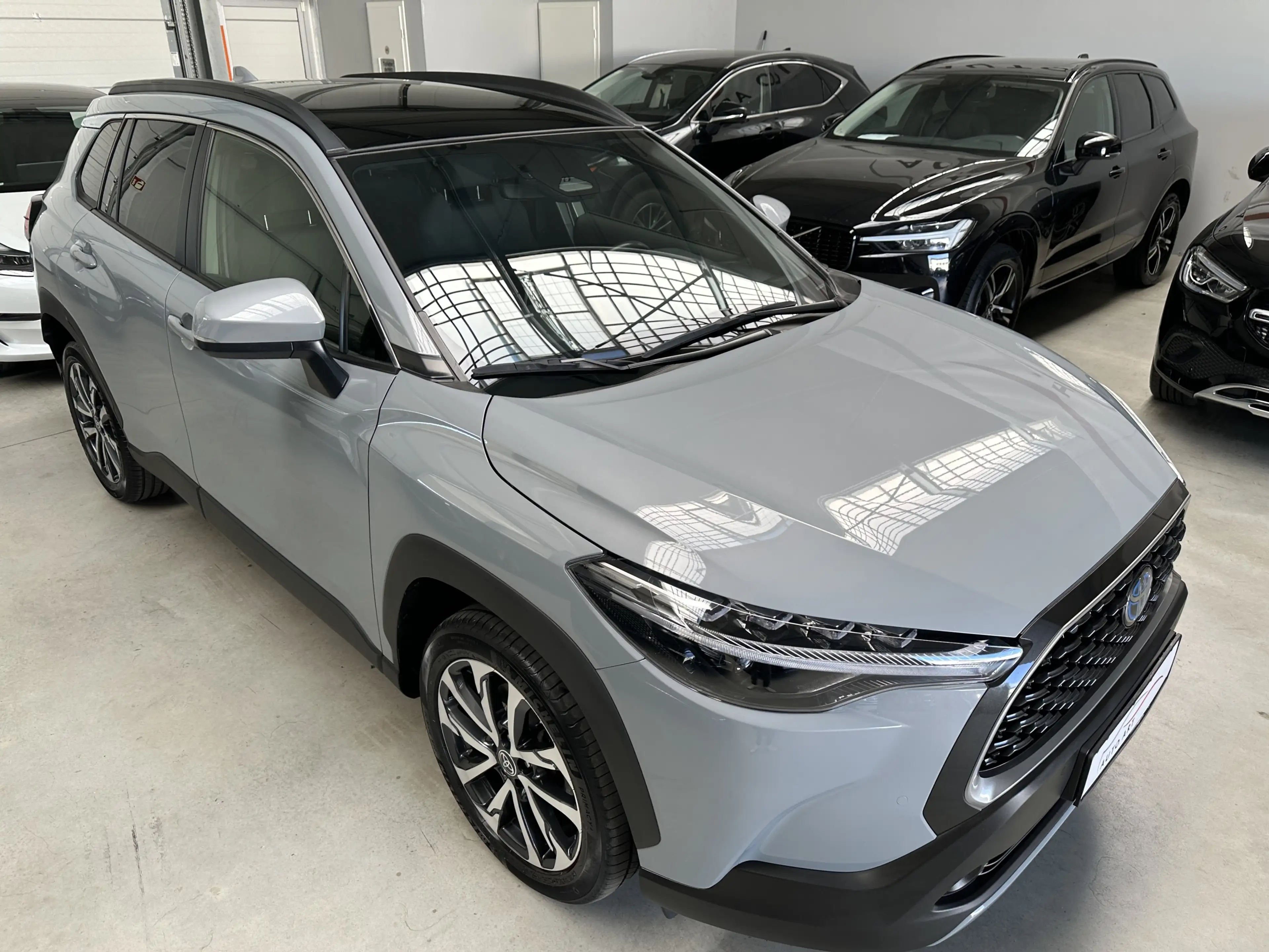 Toyota Corolla Cross Hybrid Team D. Pano Acc Navi LED — photo 11