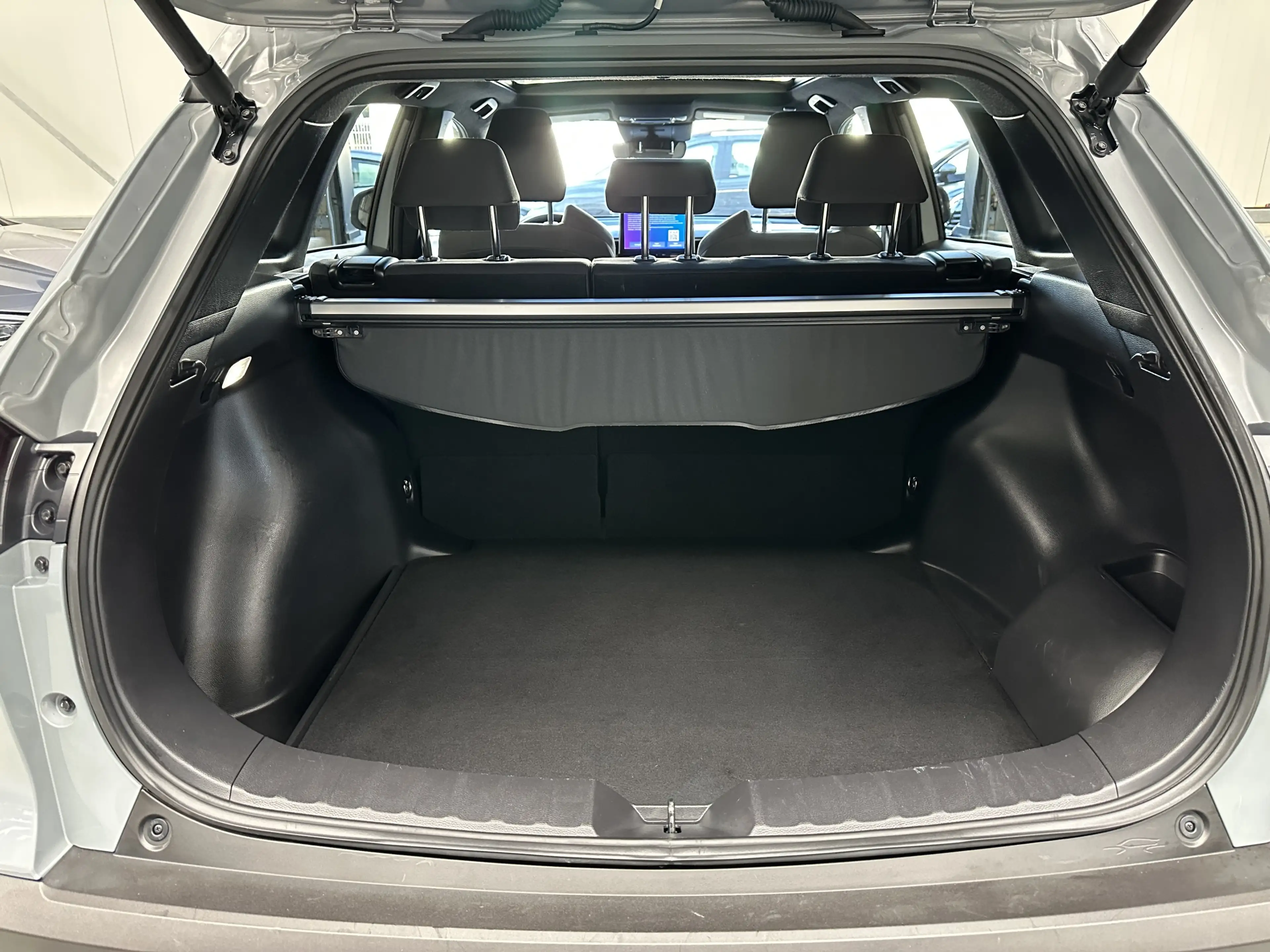 Toyota Corolla Cross Hybrid Team D. Pano Acc Navi LED — photo 7