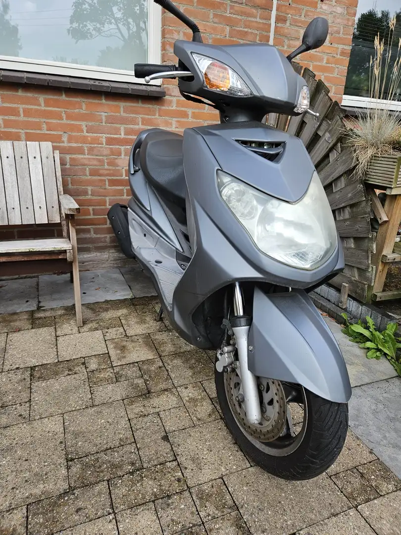 Yamaha Cygnus Grijs - 2