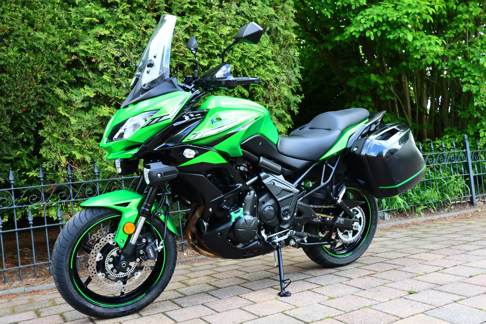 Kawasaki Versys 650 GRAND TOURER ABS Verde - 2
