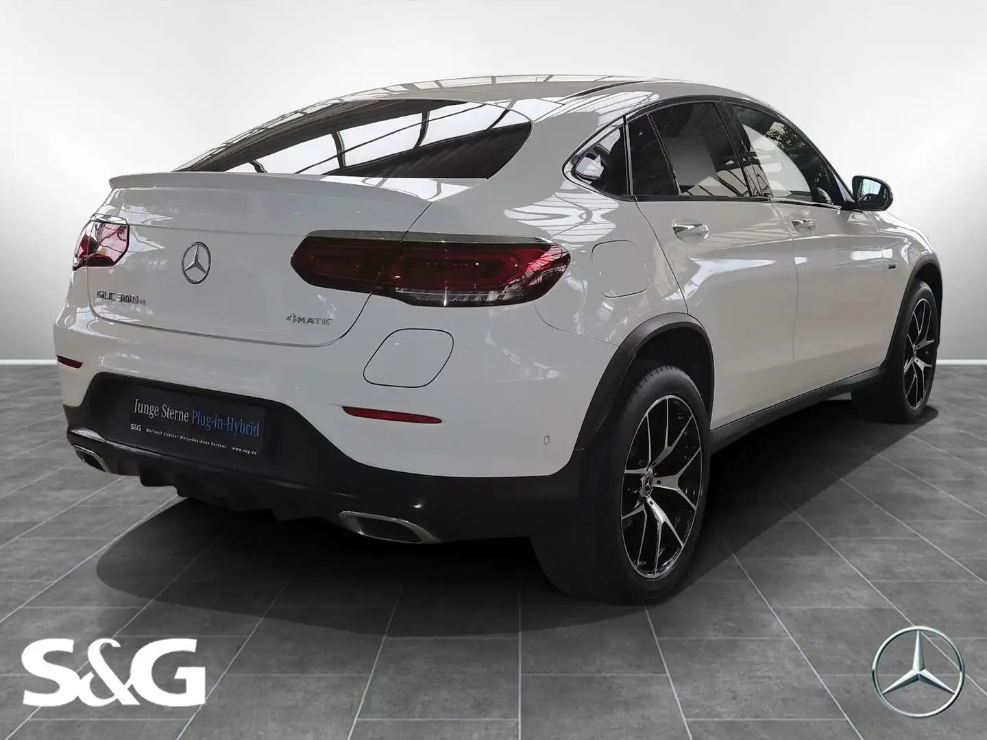 Mercedes-Benz GLC 300 e 4M Coupé AMG HEADUP+TOTWINKEL+MEMORY Weiß - 2