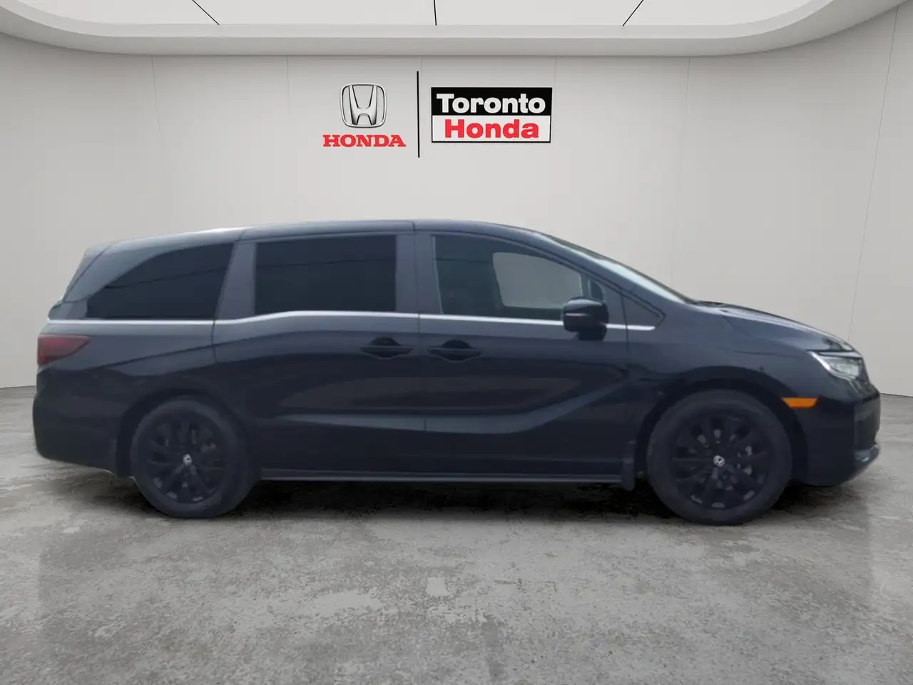 Honda Odyssey снимка Honda Odyssey