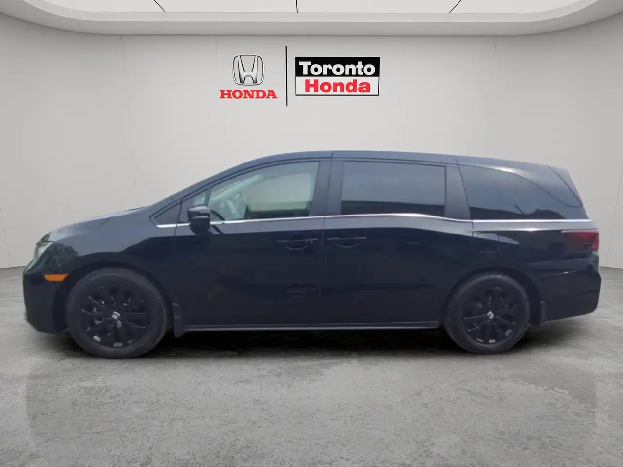 Honda Odyssey снимка Honda Odyssey